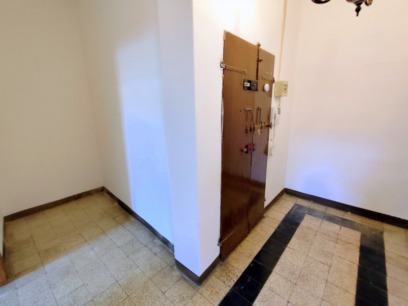 SPAZIOSO 1 CAMERA IN PIENO CENTRO €.232.000 - rif.RPCS299

Ti proponiamo un'ottima opportunità: u...