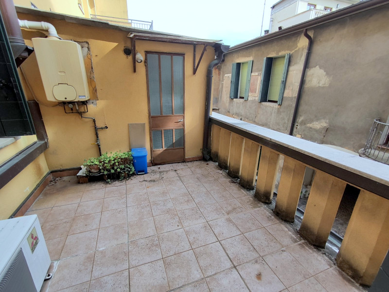 SPAZIOSO 1 CAMERA IN PIENO CENTRO €.232.000 - rif.RPCS299

Ti proponiamo un'ottima opportunità: u...