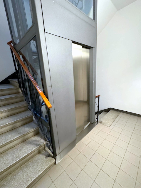 SPAZIOSO 1 CAMERA IN PIENO CENTRO €.232.000 - rif.RPCS299

Ti proponiamo un'ottima opportunità: u...