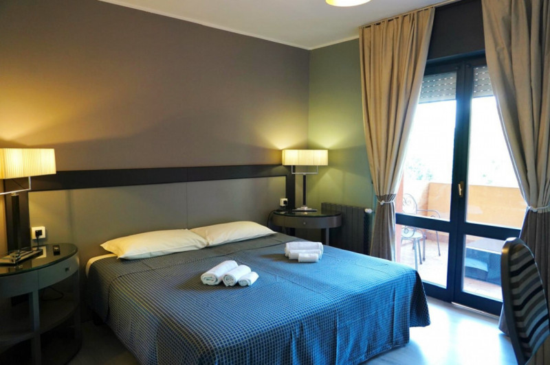 NON SOLO UN APPARTAMENTO TRICAMERE..MA UN INVESTIMENTO!

Qui non stiamo parlando di un appartamen...