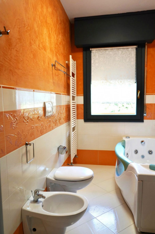 NON SOLO UN APPARTAMENTO TRICAMERE..MA UN INVESTIMENTO!

Qui non stiamo parlando di un appartamen...