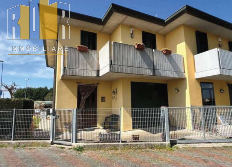 ROR: Immobiliare - Studio di Progettazione - Impresa di Costruzioni
"Una sola azienda, infinite p...