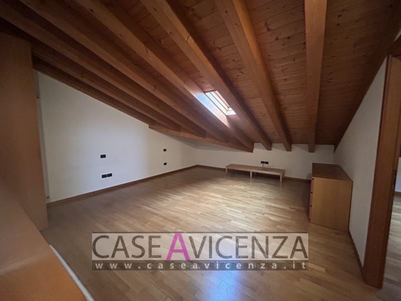 MESTRINO - ARLESEGA -C.E.D-  LIBERO SUBITO - NESSUN LAVORO DA FARE - in piccola palazzina RECENTE...