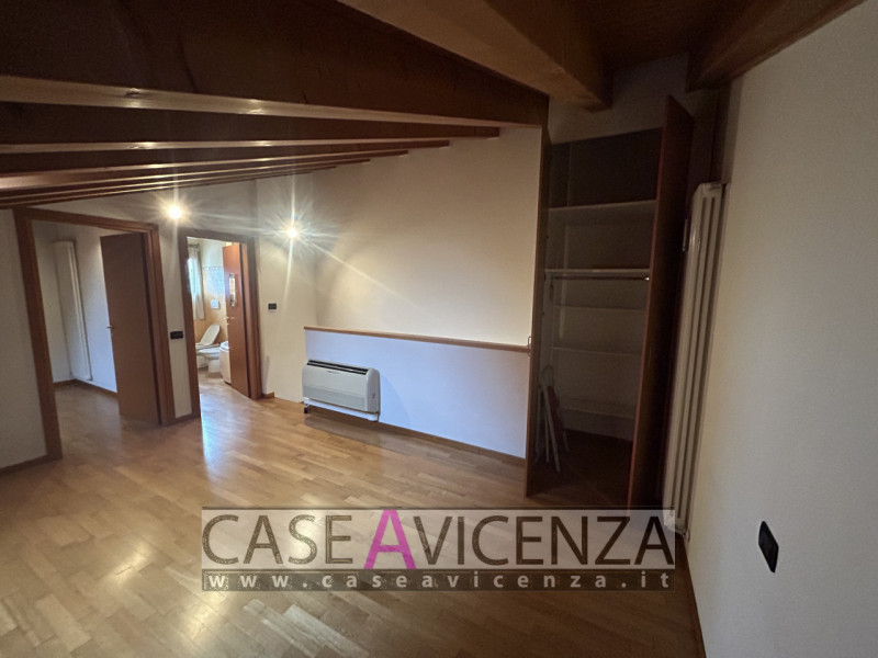 MESTRINO - ARLESEGA -C.E.D-  LIBERO SUBITO - NESSUN LAVORO DA FARE - in piccola palazzina RECENTE...