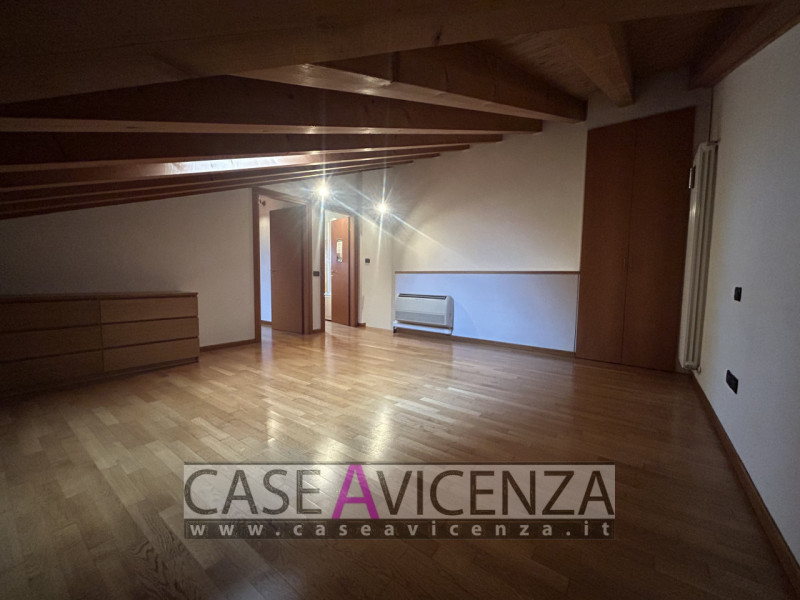 MESTRINO - ARLESEGA -C.E.D-  LIBERO SUBITO - NESSUN LAVORO DA FARE - in piccola palazzina RECENTE...