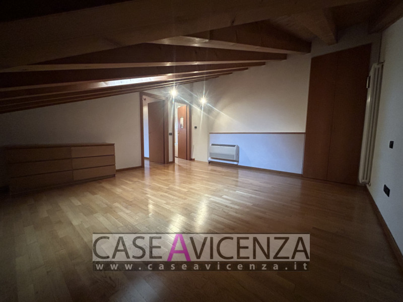 MESTRINO - ARLESEGA -C.E.D-  LIBERO SUBITO - NESSUN LAVORO DA FARE - in piccola palazzina RECENTE...