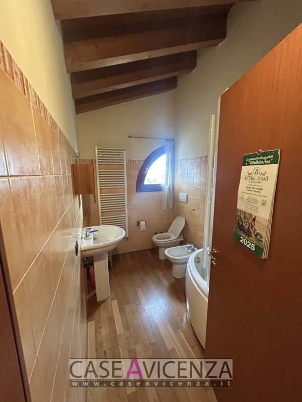 MESTRINO - ARLESEGA -C.E.D-  LIBERO SUBITO - NESSUN LAVORO DA FARE - in piccola palazzina RECENTE...