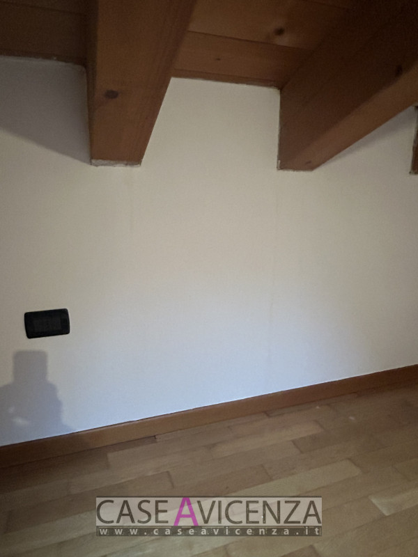 MESTRINO - ARLESEGA -C.E.D-  LIBERO SUBITO - NESSUN LAVORO DA FARE - in piccola palazzina RECENTE...