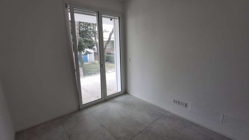 Rif. JC  (per info 3381655389 Andrea S.)

Scopri questo splendido appartamento quadrilocale situa...