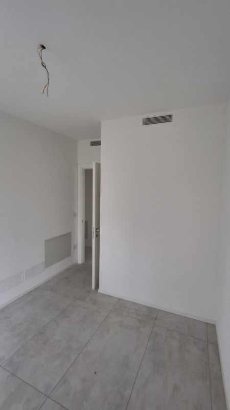 Rif. JC  (per info 3381655389 Andrea S.)

Scopri questo splendido appartamento quadrilocale situa...