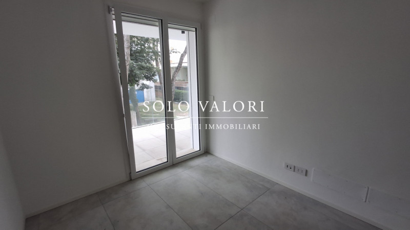 Rif. JC  (per info 3381655389 Andrea S.)

Scopri questo splendido appartamento quadrilocale situa...