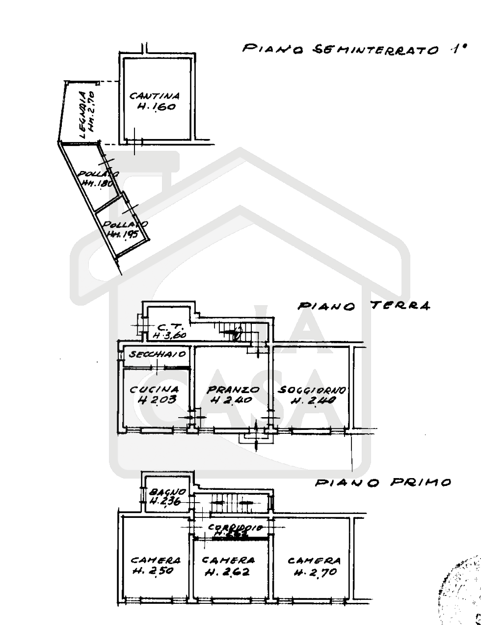 PORZIONE DI TESTA DI CASA ACCOSTATA - PERNUMIA