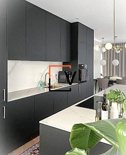 V383 - Proponiamo in vendita in zona di facile collegamento alle principali vie di comunicazione ...