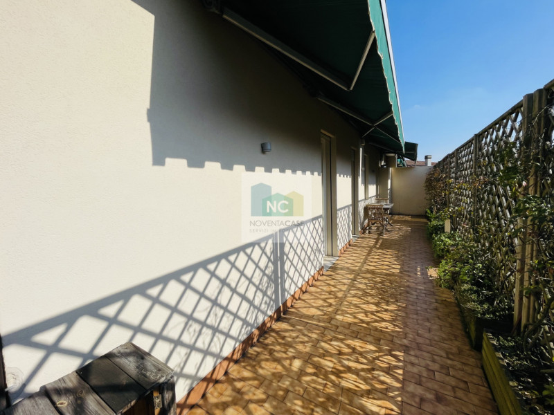 In una delle zone più ricercate di Padova, tra Santa Rita e Sant'Osvaldo, proponiamo un appartame...