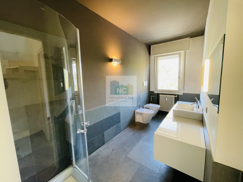 In una delle zone più ricercate di Padova, tra Santa Rita e Sant'Osvaldo, proponiamo un appartame...