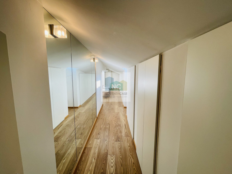 In una delle zone più ricercate di Padova, tra Santa Rita e Sant'Osvaldo, proponiamo un appartame...