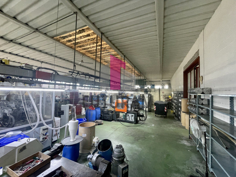 RIF:  072NM -  VIGONOVO (VE)  -  PER INFO 0444/310220

ESCLUSIVA FUTURAM
Propongo in vendita un c...