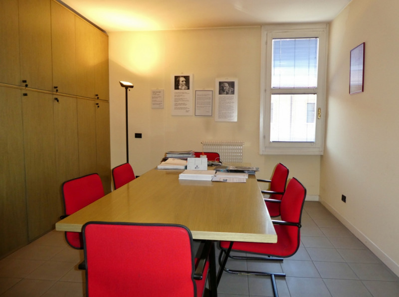 AMPIO E LUMINOSO UFFICIO IN VENDITA A VICENZA OVEST, QUARTIERE SANTA BERTILLA - Rif. 8299
230 MQ ...