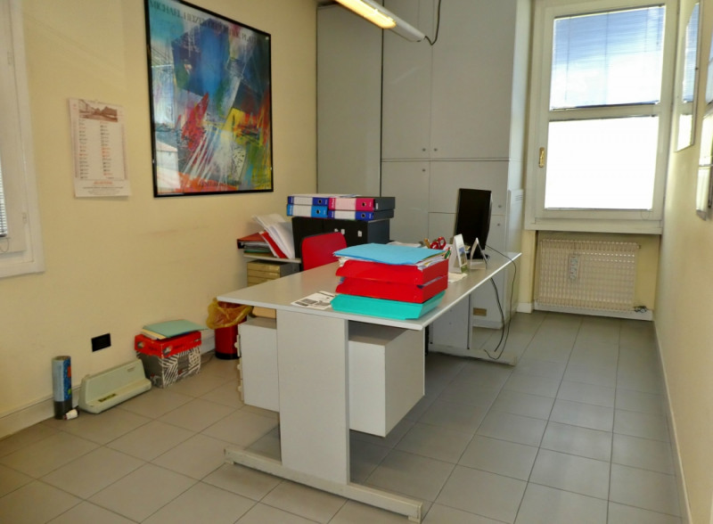 AMPIO E LUMINOSO UFFICIO IN VENDITA A VICENZA OVEST, QUARTIERE SANTA BERTILLA - Rif. 8299
230 MQ ...