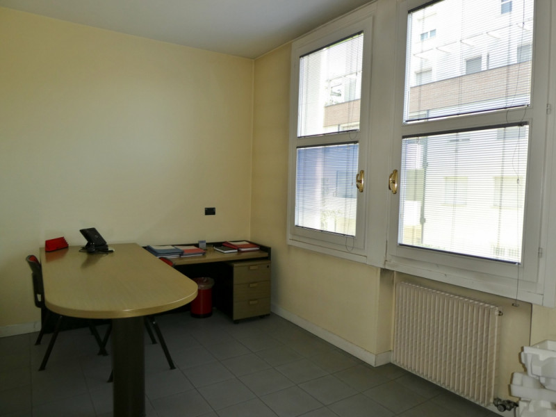 AMPIO E LUMINOSO UFFICIO IN VENDITA A VICENZA OVEST, QUARTIERE SANTA BERTILLA - Rif. 8299
230 MQ ...