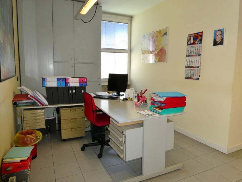 AMPIO E LUMINOSO UFFICIO IN VENDITA A VICENZA OVEST, QUARTIERE SANTA BERTILLA - Rif. 8299
230 MQ ...