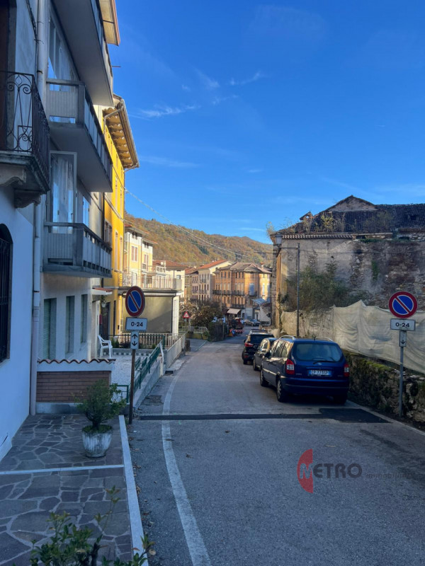 Appartamento da rimodernare in vendita a Recoaro Terme – Via Margherita
 Proposto da Metro Immobi...