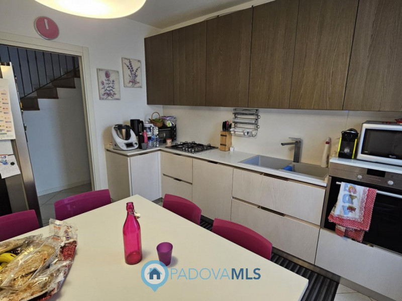 Immobile in esclusiva al Gruppo Padova MLS

Stai cercando una porzione indipendente in un contest...