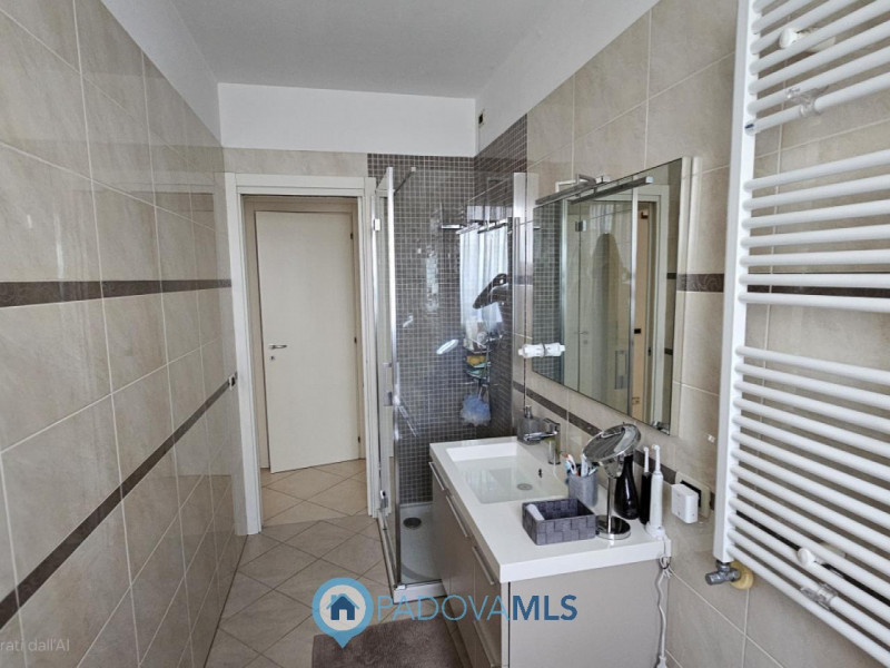 Immobile in esclusiva al Gruppo Padova MLS

Stai cercando una porzione indipendente in un contest...