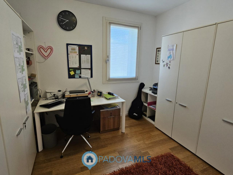 Immobile in esclusiva al Gruppo Padova MLS

Stai cercando una porzione indipendente in un contest...