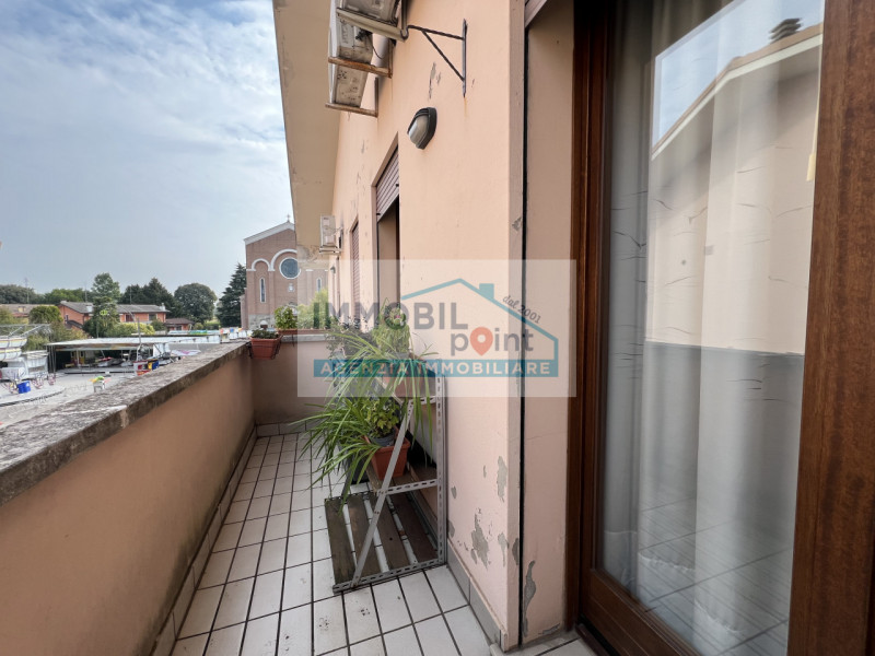 Nel cuore di Selvazzano Dentro, nella zona centrale comoda a tutti i principali servizi come scuo...