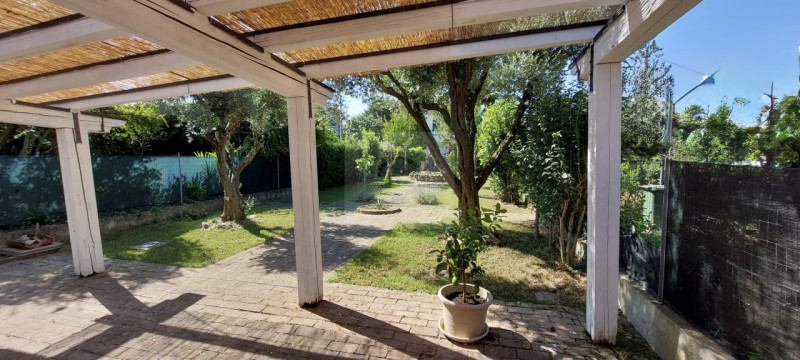 TENCAROLA – SELVAZZANO DENTRO

Proponiamo in vendita una porzione centrale di casale caratterizza...