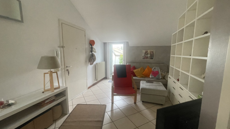 SALETTO DI VIGODARZERE: Classe Energetica D - EPgl,nren 135,58 KWh/mq anno. 
In quartiere comodo ...