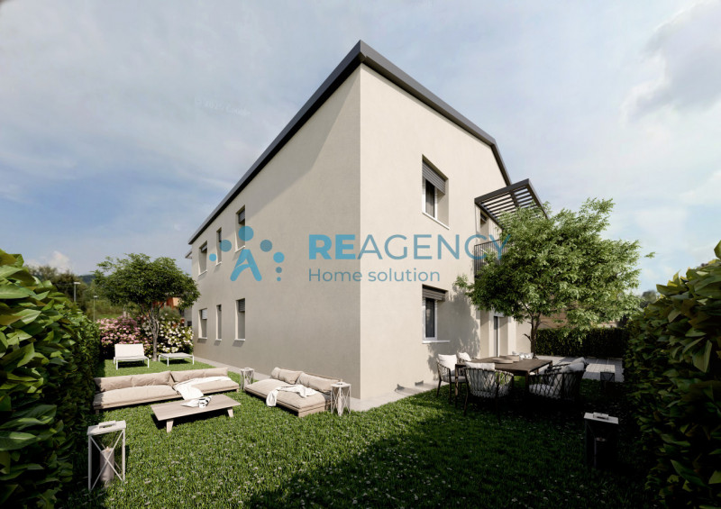 TRISSINO - Centro paese 

Siete una famiglia di 4 persone o volete spostarvi dalle colline in cen...