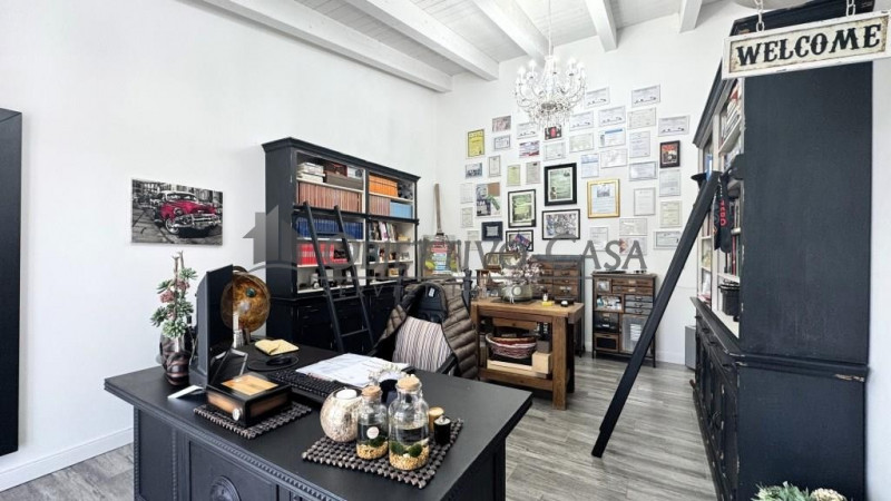 RIf: “AG360”

AGNA – zona centrale

Immaginate di vivere in una casa dove lo spazio non è mai un ...