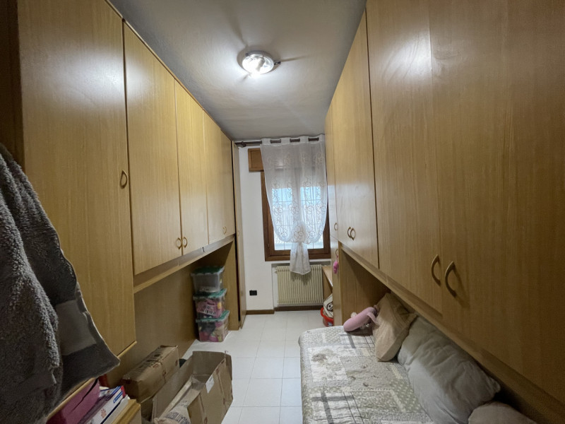 NOSTRA ESCLUSIVA: in centro a Ca' Rainati comodo ai servizi siamo a proporre in vendita un appart...