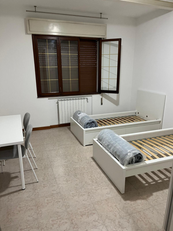 VOLTABAROZZO: Classe energetica in fase di definizione.
In zona servita e comoda all'università/O...