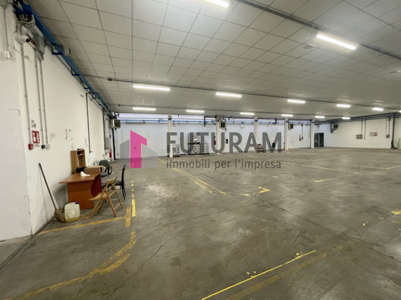 RIF:  090NM -  RUBANO (PD)  -  PER INFO    340 335 8378 - 0444/310220

Propongo in affitto un cap...