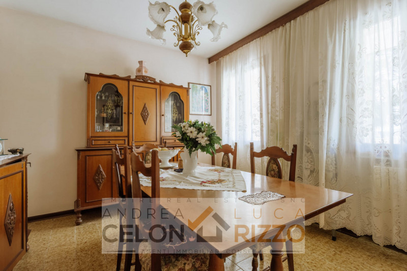 Sogni la tranquillità che solo una casa di campagna ti può dare? Vuoi un oasi di pace dove far gi...