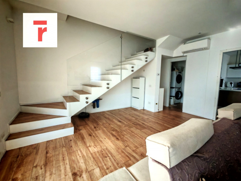 Legnaro elegante porzione di trifamiliare, in una località tranquilla e ben collegata alle princi...