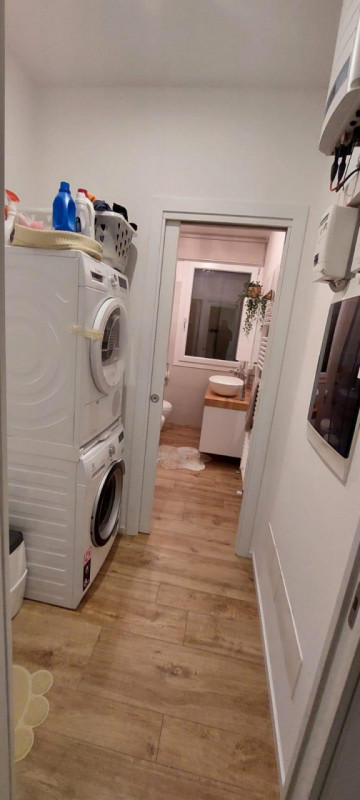 Legnaro elegante porzione di trifamiliare, in una località tranquilla e ben collegata alle princi...