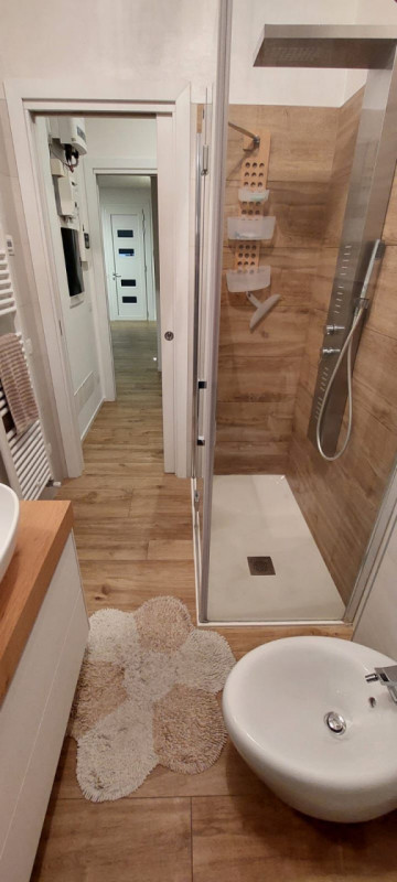 Legnaro elegante porzione di trifamiliare, in una località tranquilla e ben collegata alle princi...