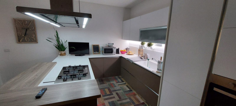 Legnaro elegante porzione di trifamiliare, in una località tranquilla e ben collegata alle princi...