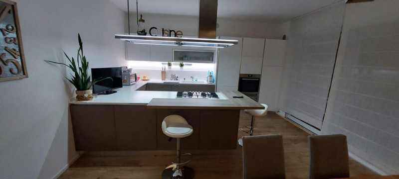 Legnaro elegante porzione di trifamiliare, in una località tranquilla e ben collegata alle princi...