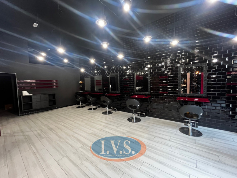 MESTRINO (PD): In prestigioso complesso direzionale / commerciale conosciuto come "La Fornace" , ...