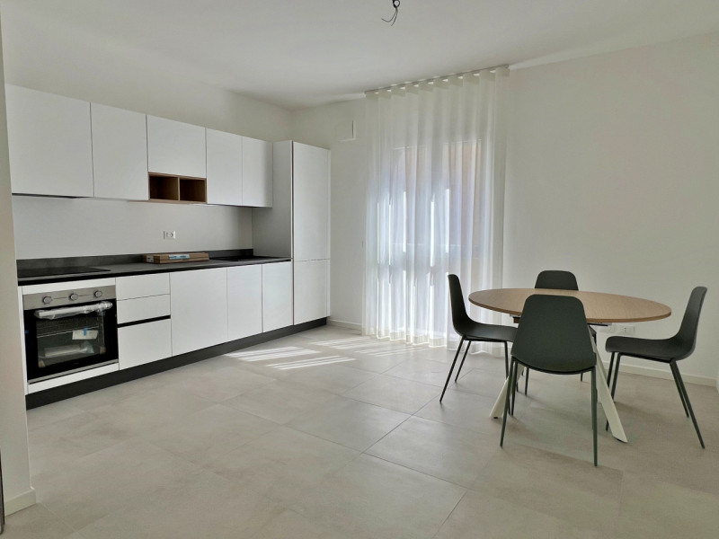 NUOVO BILOCALE ARREDATO AL PIANO SECONDO IN AFFITTO A VICENZA, INTERNO VIALE TRIESTE - RIF. 8250-...