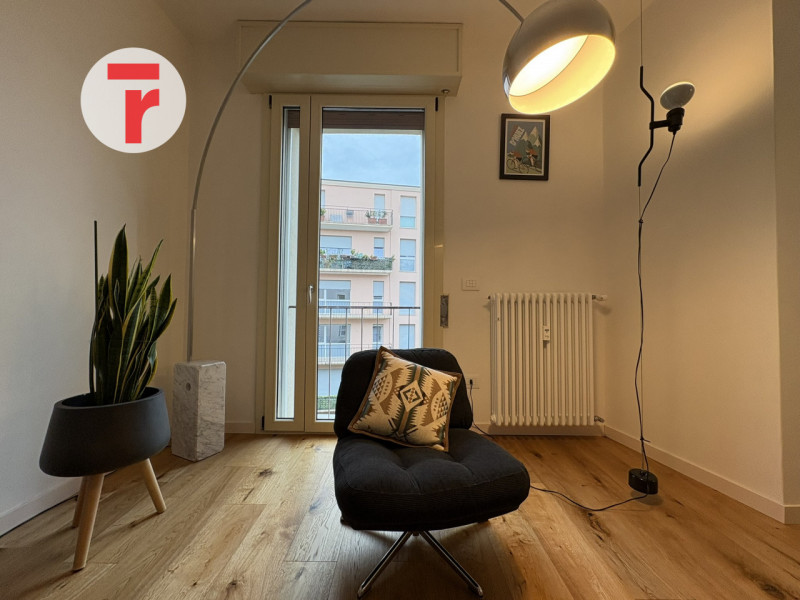 Nel cuore della vivace zona della Santissima Trinità, a pochi passi dalla piazzetta Buonarroti e ...