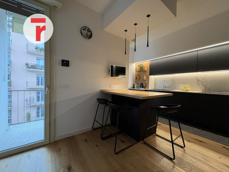 Nel cuore della vivace zona della Santissima Trinità, a pochi passi dalla piazzetta Buonarroti e ...