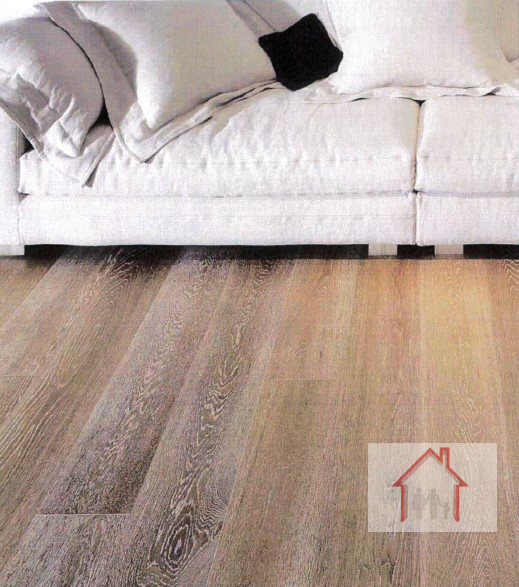 Situati nel cuore di Povegliano, proponiamo in vendita questo splendido appartamento quadrilocale...