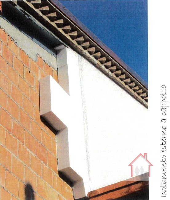 Situati nel cuore di Povegliano, proponiamo in vendita questo splendido appartamento quadrilocale...