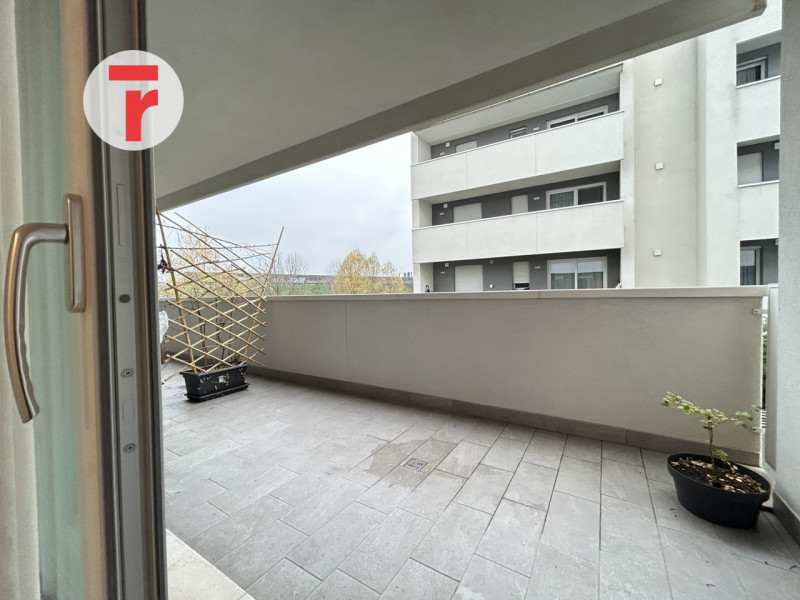 Pontevigodarzere - ad 1 minuto a piedi dal capolinea del tram, in posizione ottima per raggiunger...